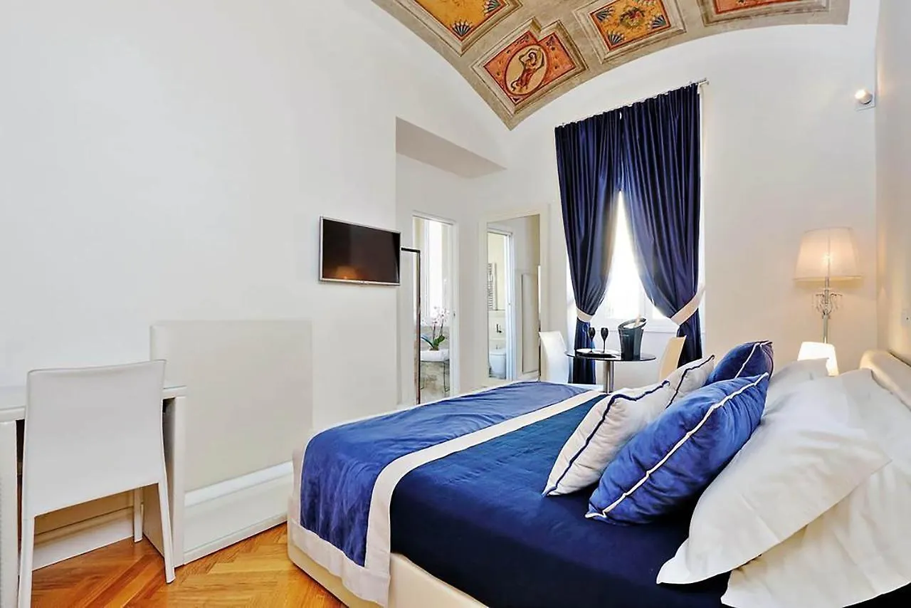 Amm Luxury Rooms Rome Italy